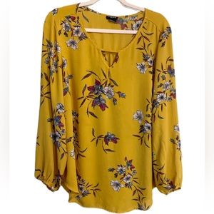 Torrid sz 1 mustard floral blouse